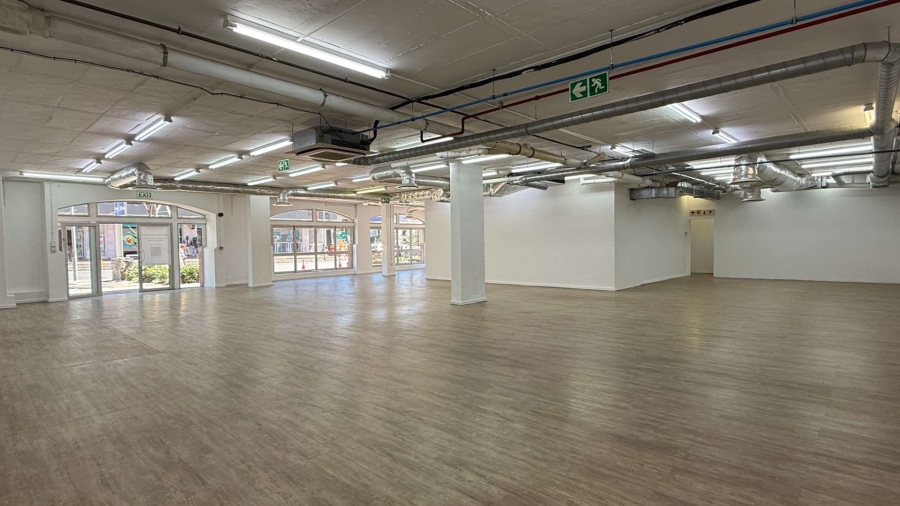 Commercial Property for Sale in Green Point Western Cape